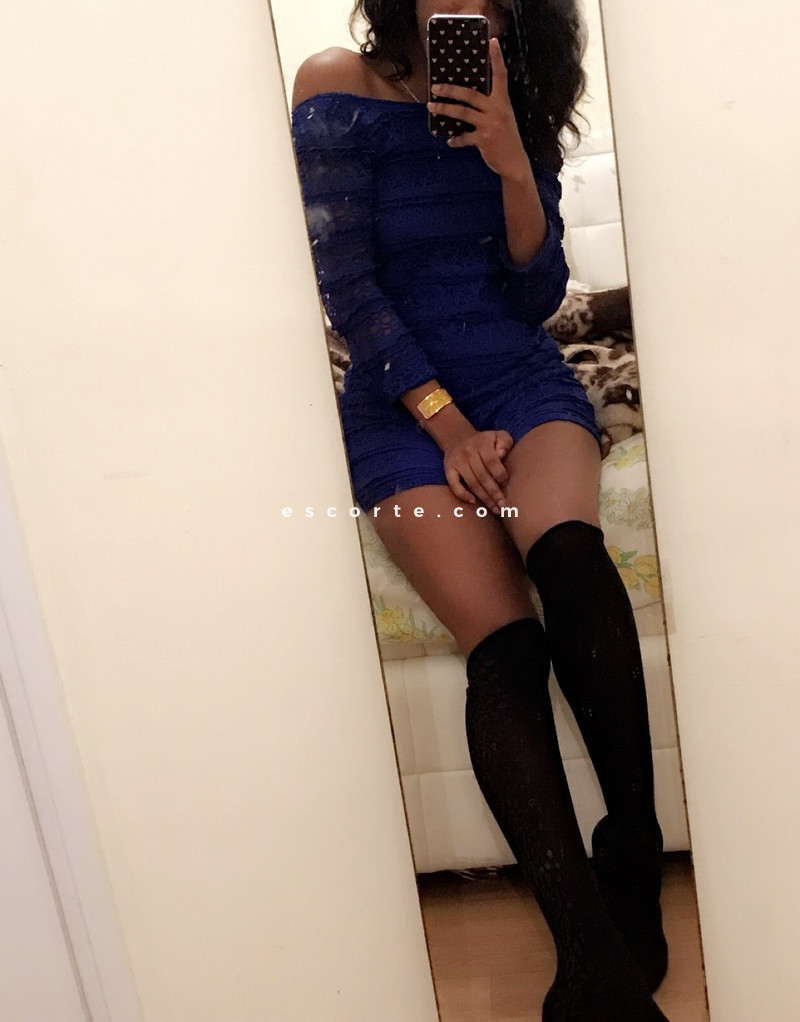 viva sexe escort Paris D VANESSA